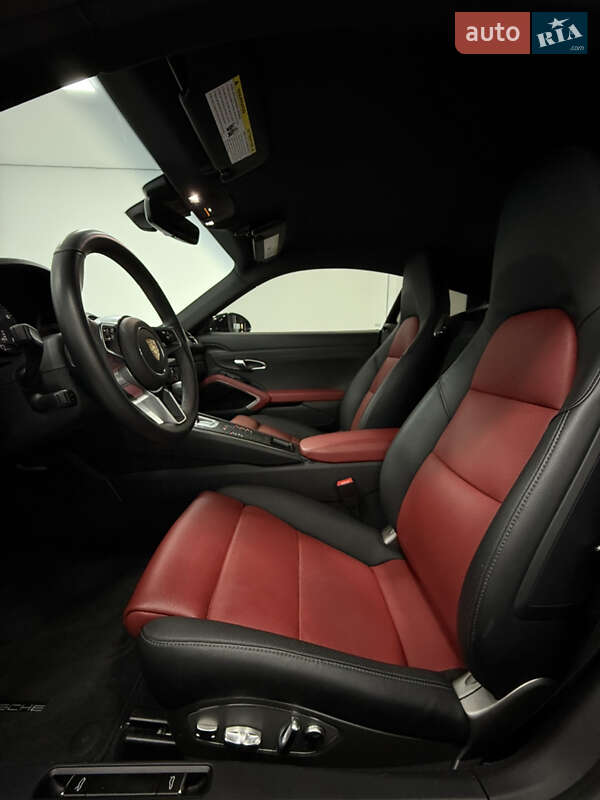 Купе Porsche 718 Cayman 2023 в Одесі фото 27 Купе Porsche 718 Cayman 2023 в Одесі