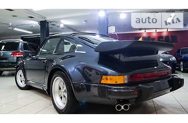Купе Porsche 911 1989 в 