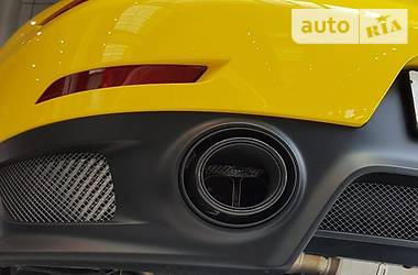 Купе Porsche 911 2018 в 