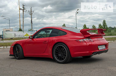 Купе Porsche 911 2006 в 