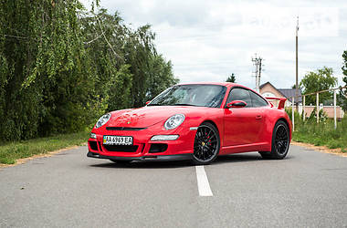 Купе Porsche 911 2006 в 