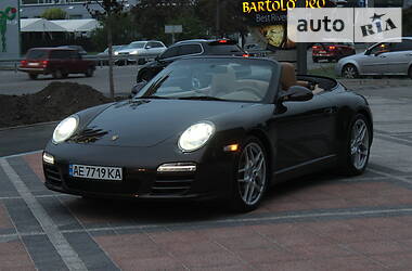 Кабриолет Porsche 911 2010 в Днепре