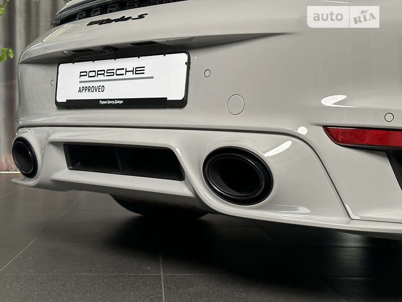 Купе Porsche 911 2023 в Дніпрі