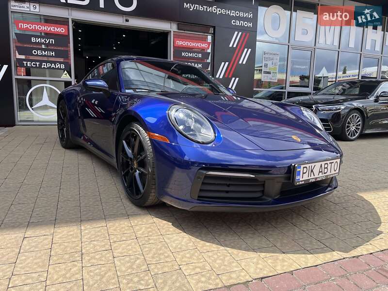 Купе Porsche 911 2022 в Львове