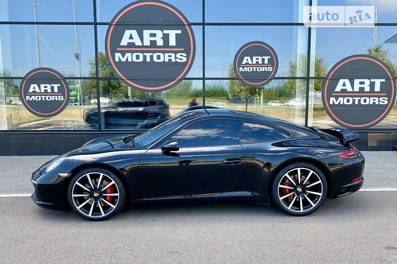 Купе Porsche 911 2016 в Киеве
