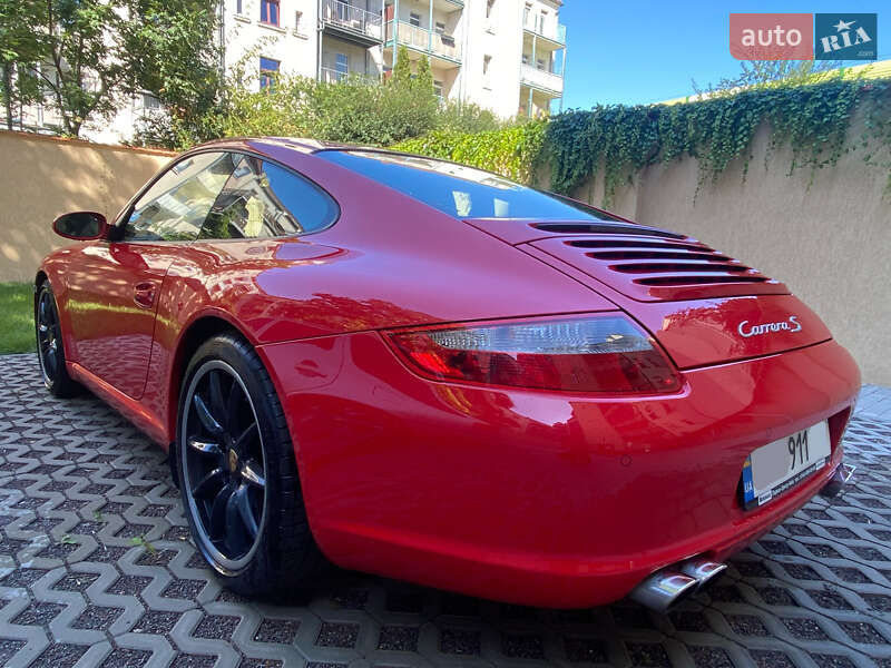 Купе Porsche 911 2007 в Киеве