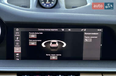 Купе Porsche 911 2019 в 