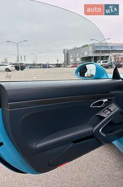 Купе Porsche 911 2016 в 