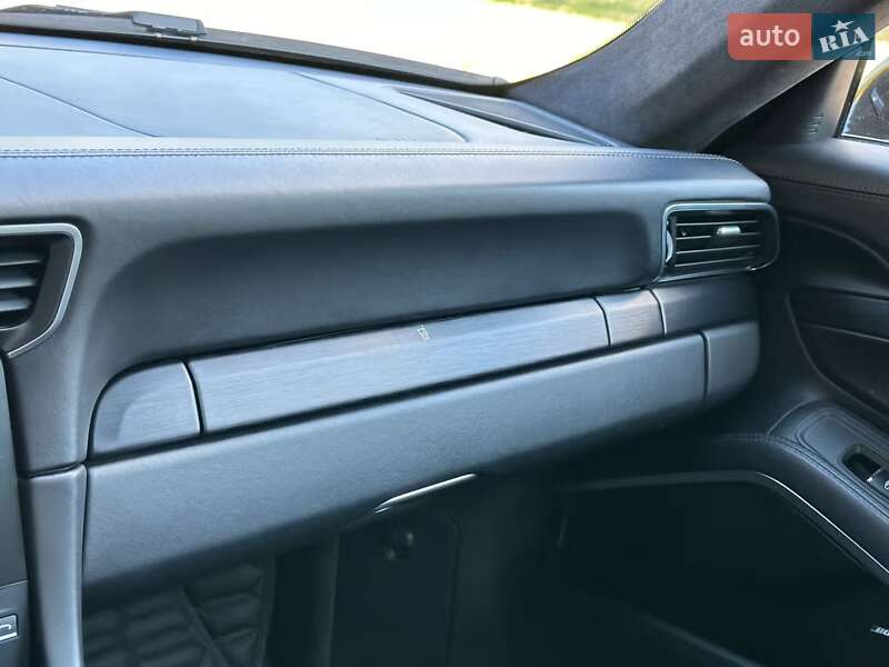 Купе Porsche 911 2017 в Днепре