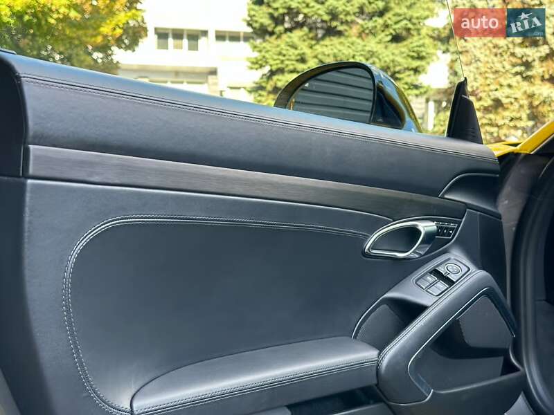 Купе Porsche 911 2017 в Днепре