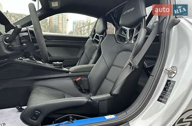 Купе Porsche 911 2024 в 