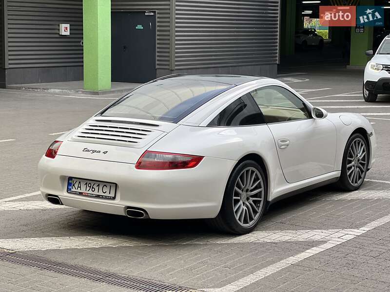 Родстер Porsche 911 2008 в Києві