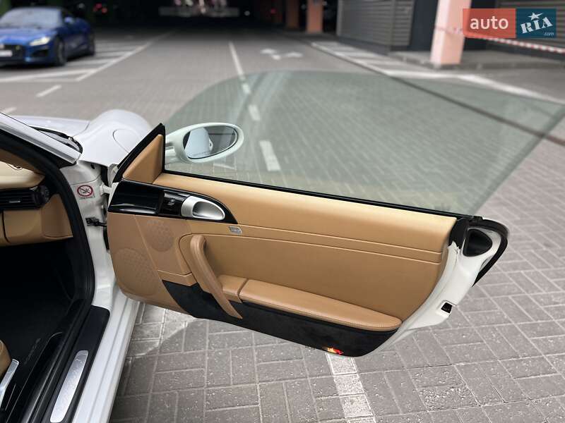 Родстер Porsche 911 2008 в Києві
