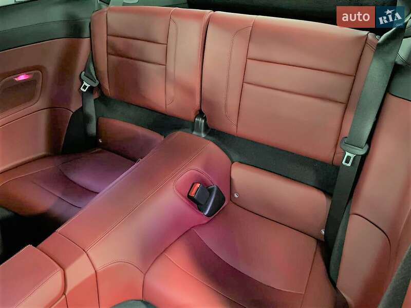 Купе Porsche 911 2022 в Киеве