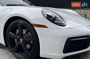 Купе Porsche 911 2020 в 