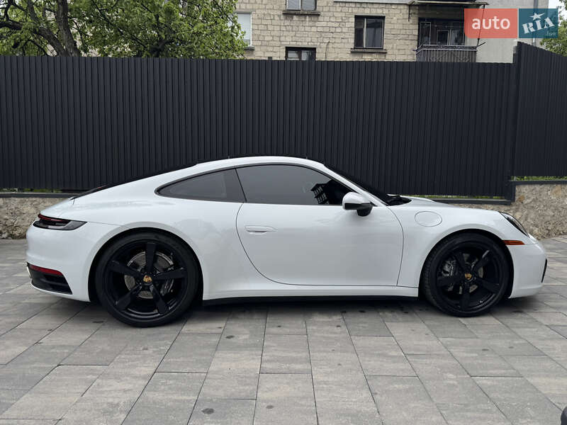 Купе Porsche 911 2020 в Киеве