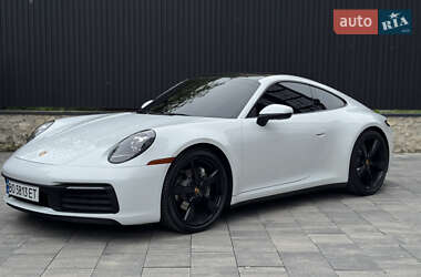Купе Porsche 911 2020 в 