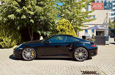 Купе Porsche 911 2014 в 