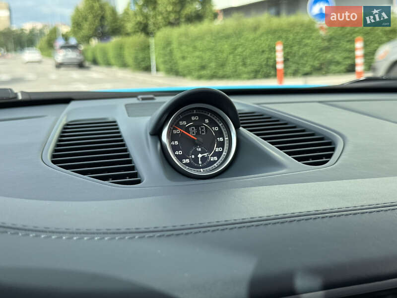 Купе Porsche 911 2016 в Києві