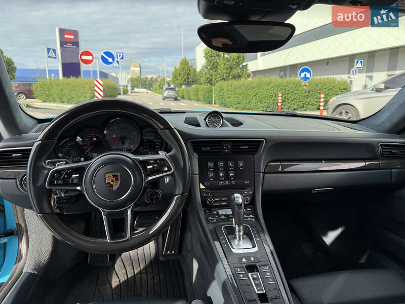 Купе Porsche 911 2016 в Києві