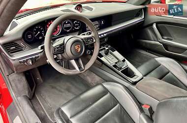 Купе Porsche 911 2022 в 