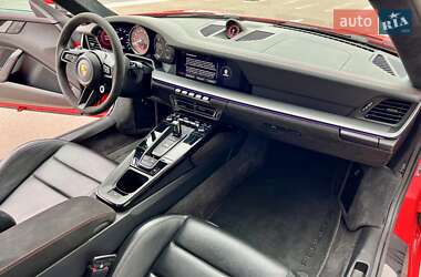Купе Porsche 911 2022 в 