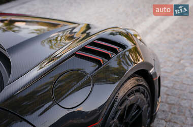 Купе Porsche 911 2023 в 