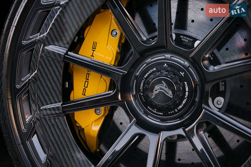 Купе Porsche 911 2023 в Києві