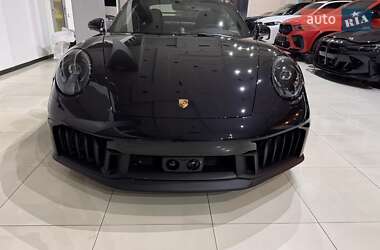 Купе Porsche 911 2025 в 