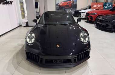 Купе Porsche 911 2025 в 