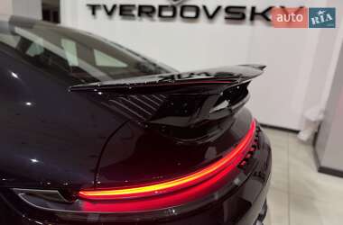 Купе Porsche 911 2025 в 