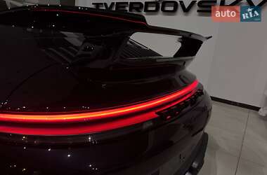 Купе Porsche 911 2025 в 