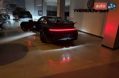 Купе Porsche 911 2025 в 