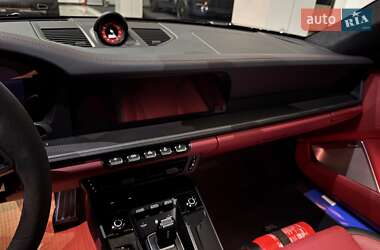 Купе Porsche 911 2025 в 