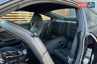 Купе Porsche 911 2023 в 