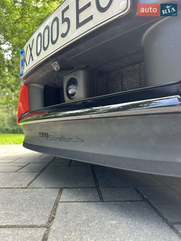 Кабріолет Porsche 911 2022 в Києві фото 28 Кабріолет Porsche 911 2022 в Києві