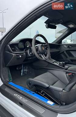 Купе Porsche 911 2024 в 