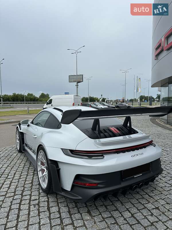 Купе Porsche 911 2024 в Киеве