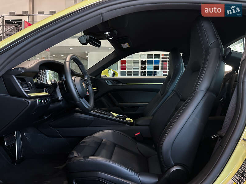 Купе Porsche 911 2024 в Одесі