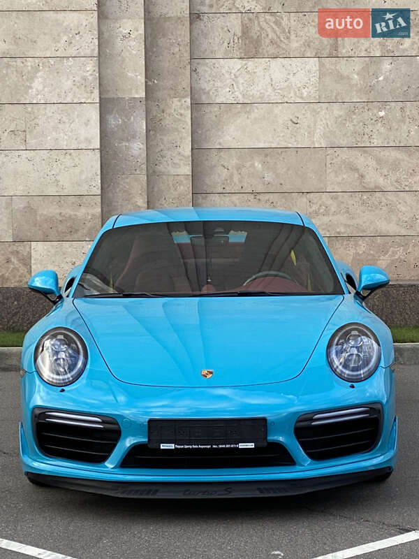 Купе Porsche 911 2016 в Киеве
