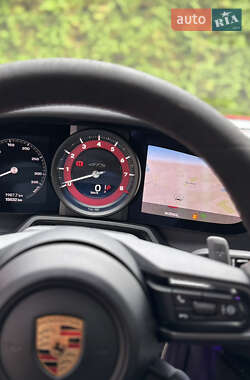 Купе Porsche 911 2022 в 