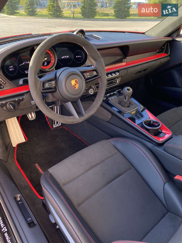 Купе Porsche 911 2022 в Киеве