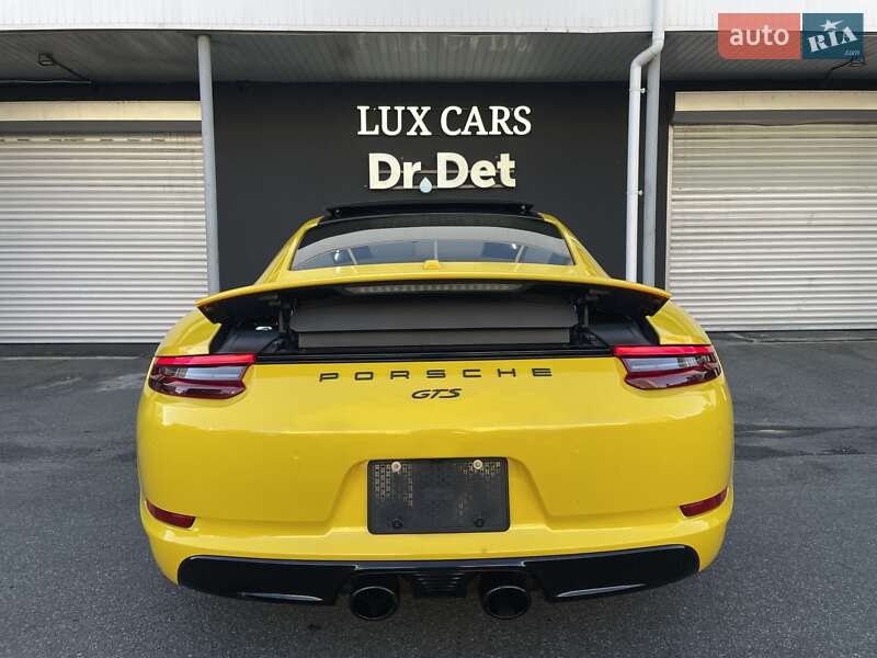 Купе Porsche 911 2017 в Києві