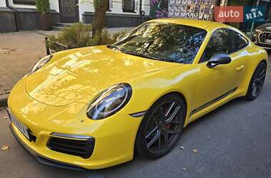 Купе Porsche 911 2018 в Киеве