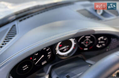 Кабриолет Porsche 911 2022 в 