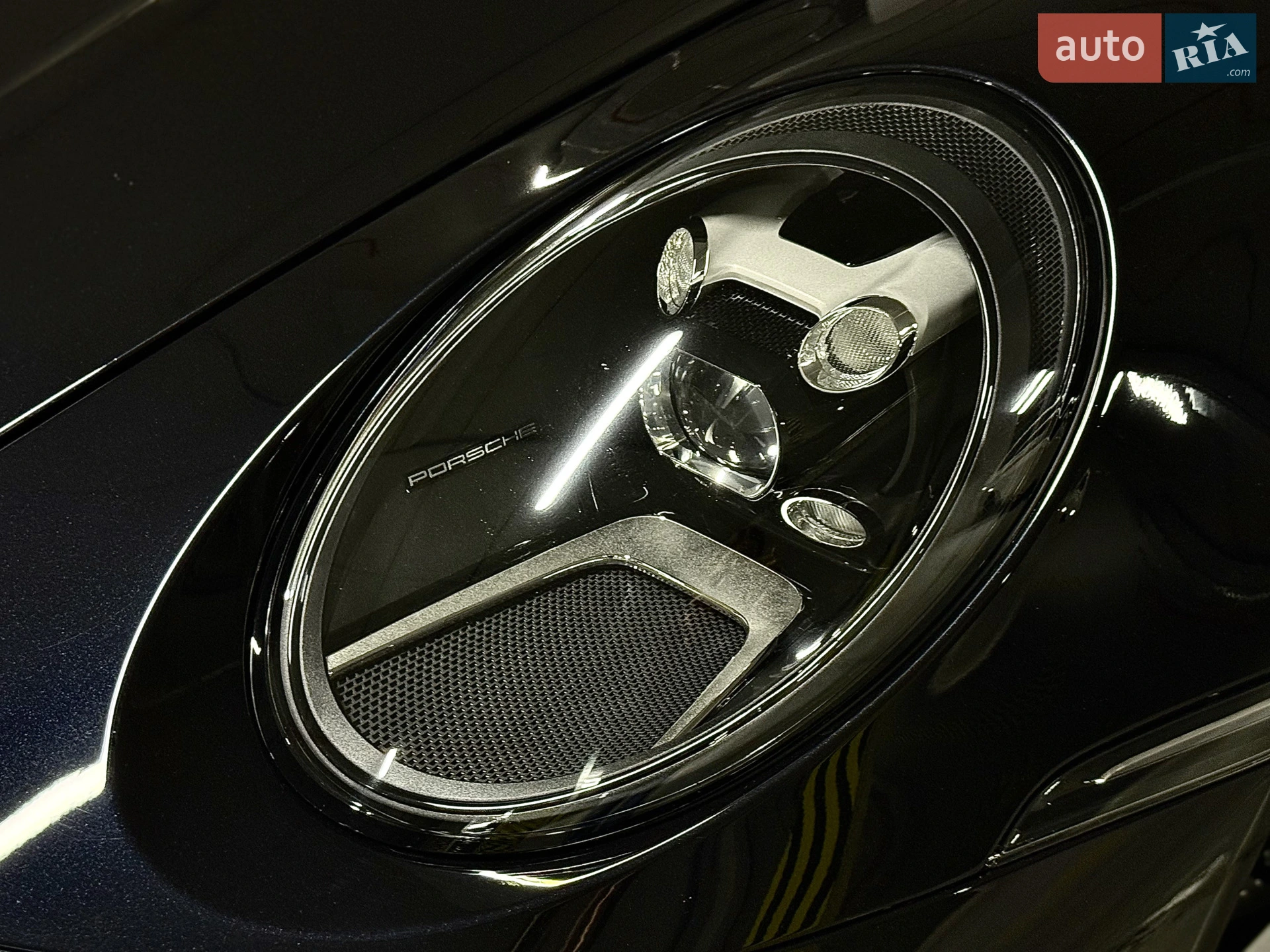 2023 Porsche 911 - мініатюра 19