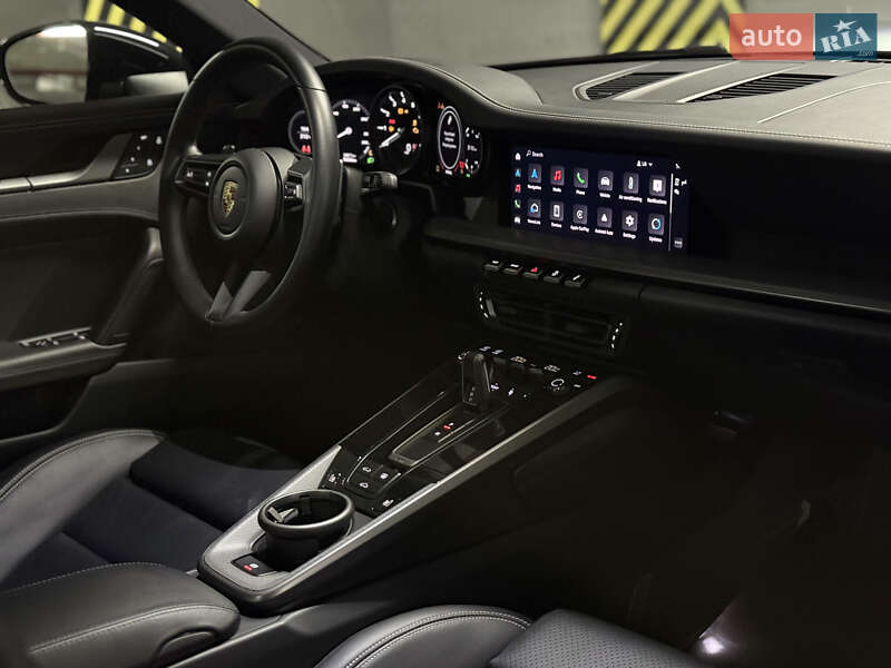 Купе Porsche 911 2023 в Одессе