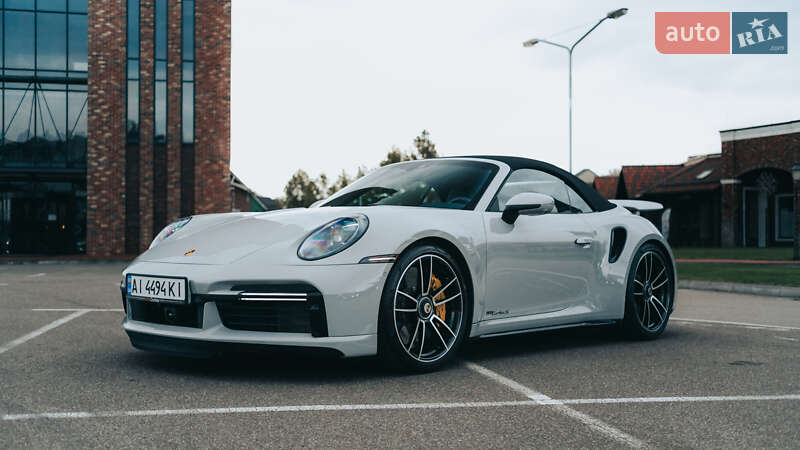 Кабріолет Porsche 911 2022 в Києві