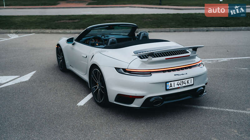 Кабріолет Porsche 911 2022 в Києві