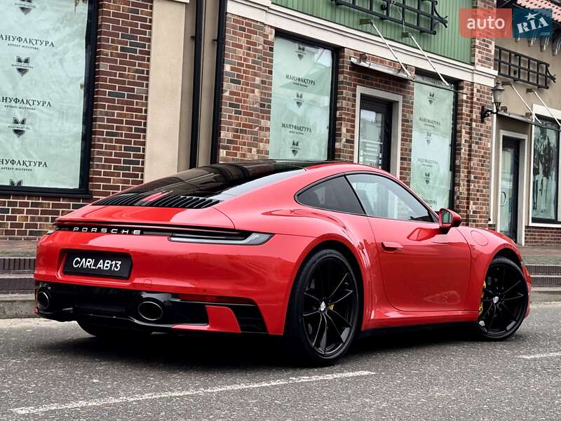 Купе Porsche 911 2022 в Киеве фото 11 Купе Porsche 911 2022 в Киеве